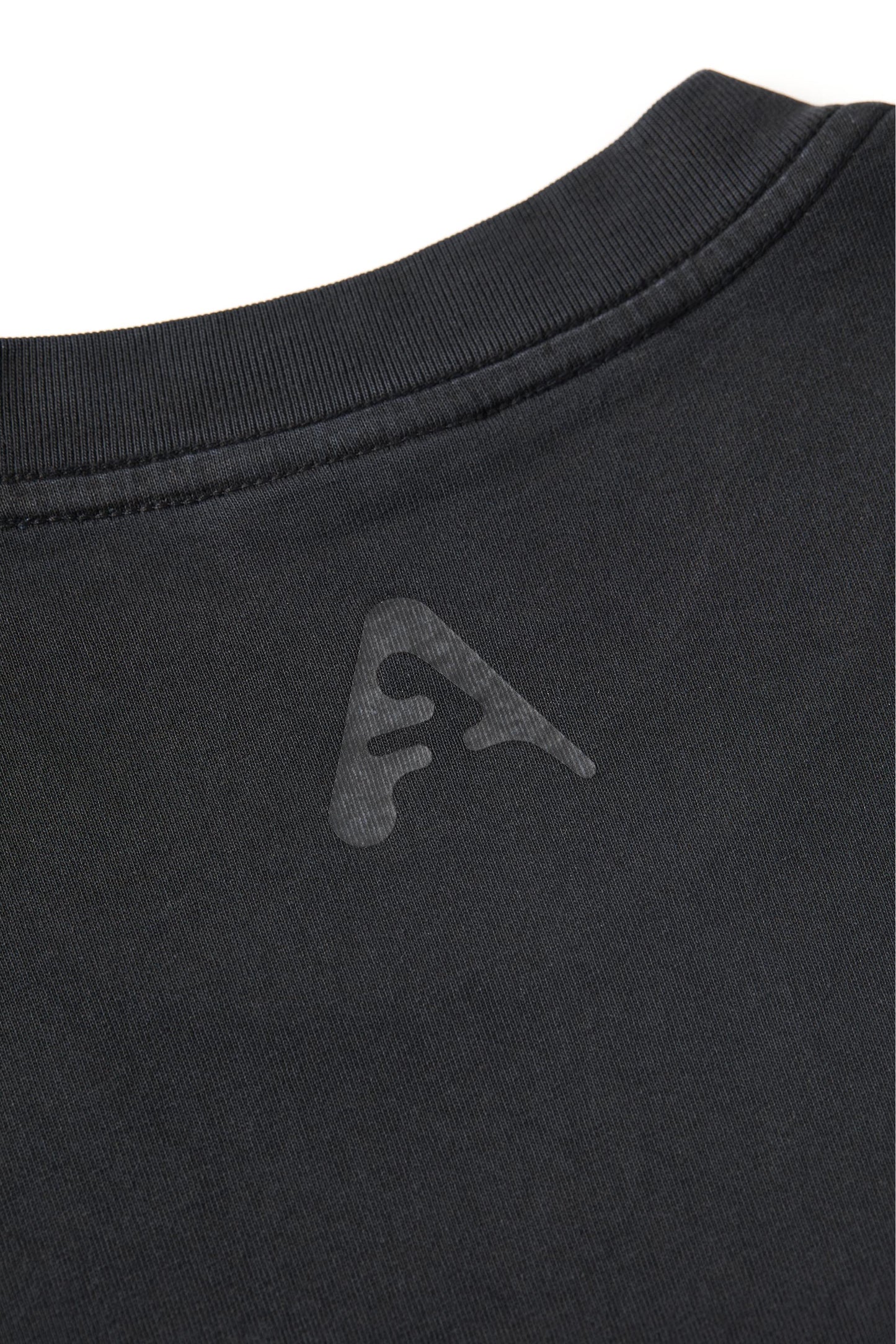 Artifaxing Carabiner Tee