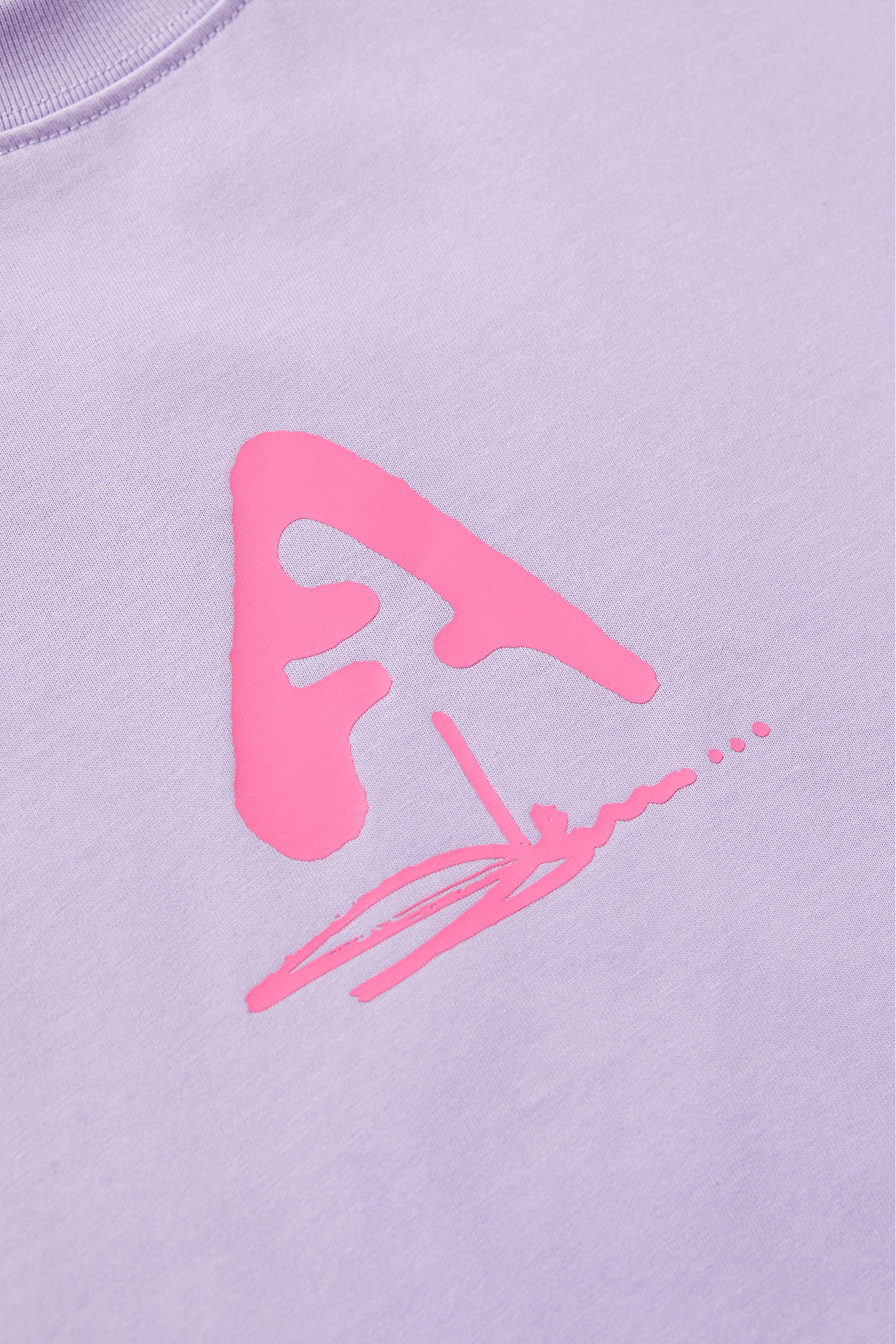 LOGO LOCK Lavender Tee